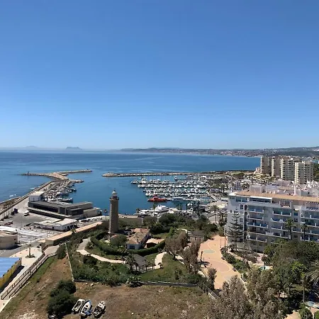 Cozy Beachfront 2b Διαμέρισμα Εστεπόνα